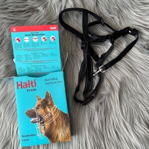 Halti Headcollar - Stop Your Dog Pulling on the Leash. Size 4
